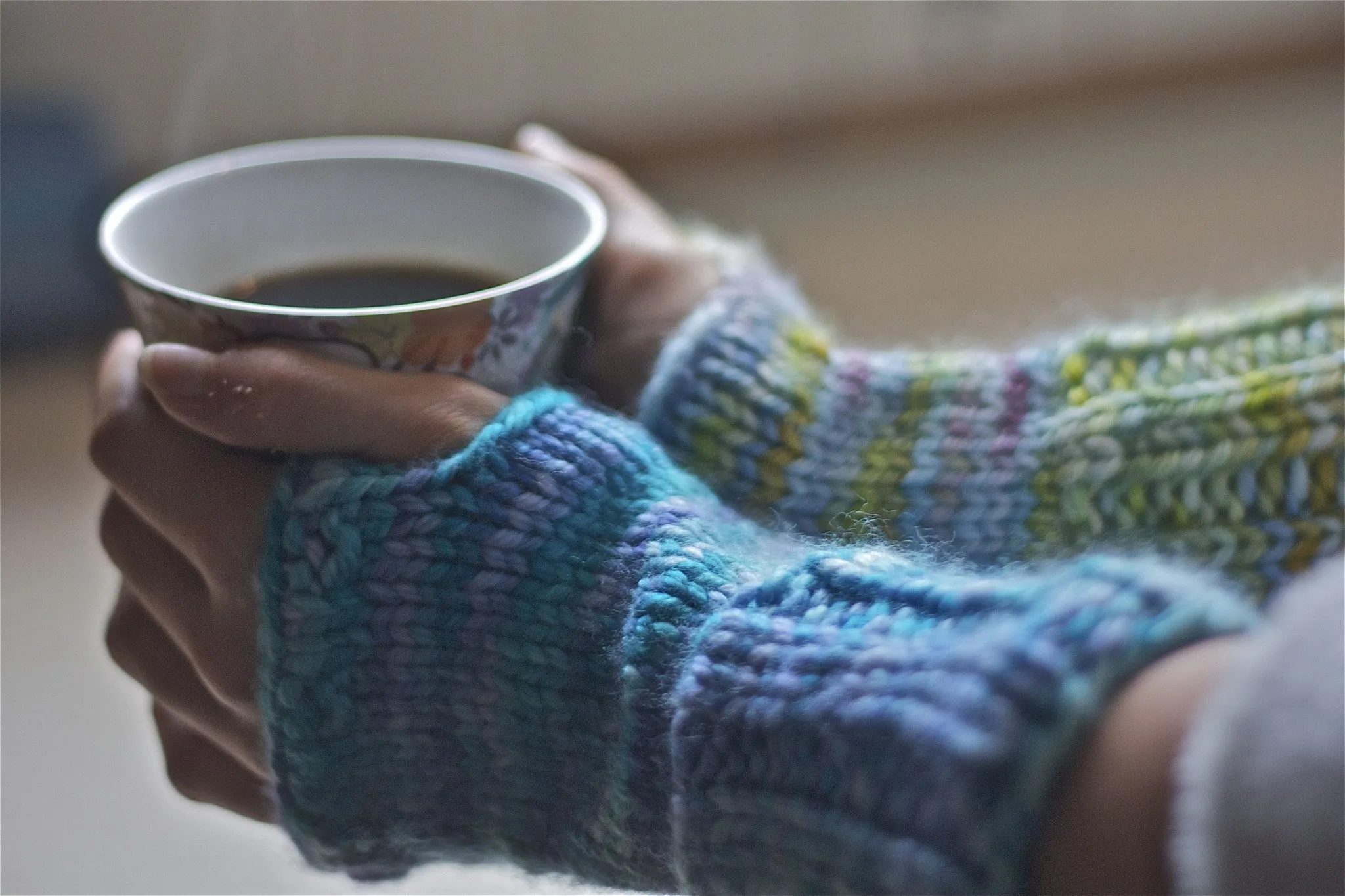 Boogie Handwarmers Pattern, FREE!