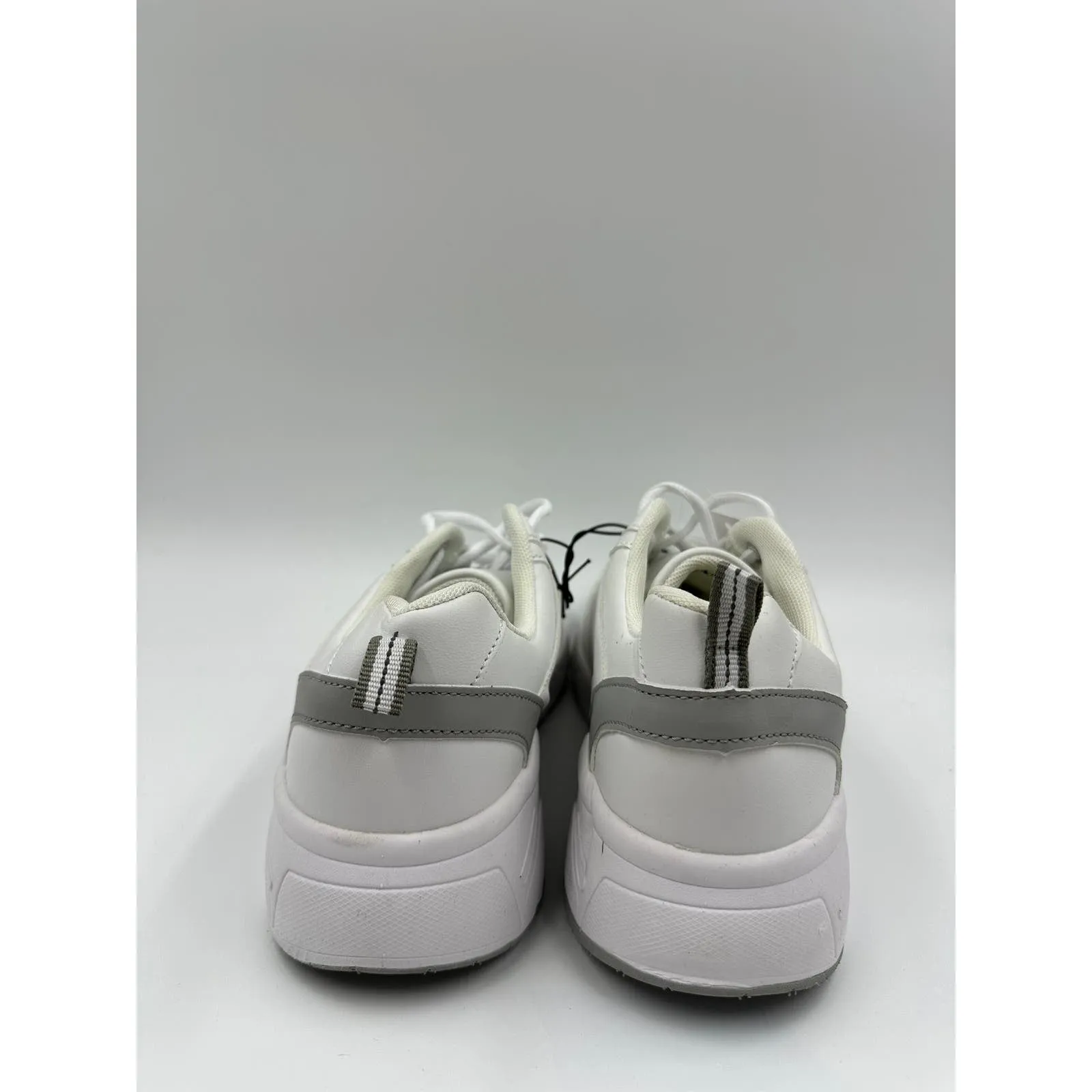 Men's size 9, Casual White Low Top Sneakers w/ White Sole and Thick Heel